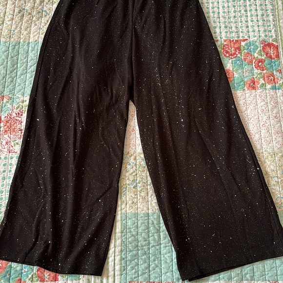 H&M Kid’s black sparkly wide leg jumpsuit - Picture 3 of 6